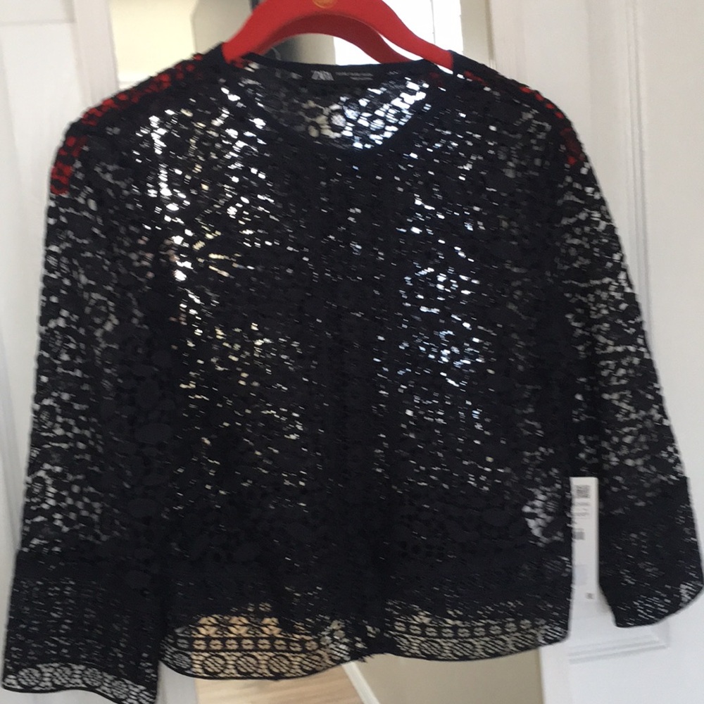 Brand newZara light jacket!!! Size XS 💯 %polyester